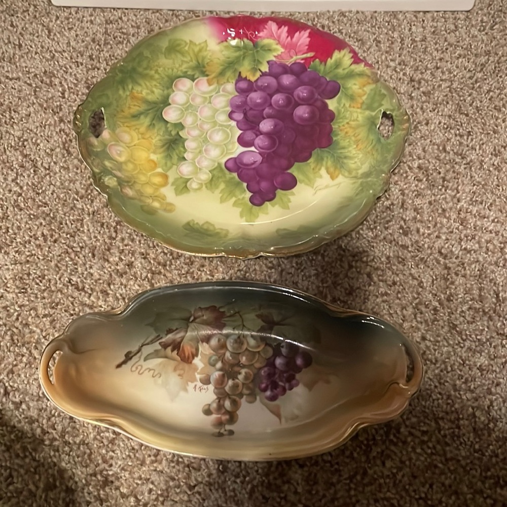 Bavaria Grape Plate and Relish Dish